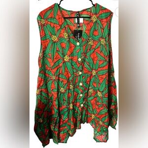 M058 // NWT Boutique Blouse // OS